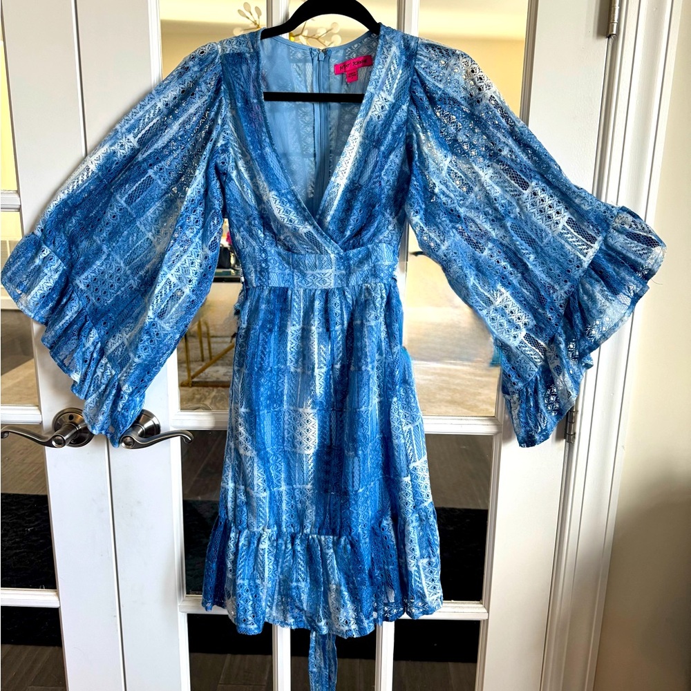 Betsey Johnson Bambi blue ombré lace patch kimono sleeves dress Size 4  💙🦋
